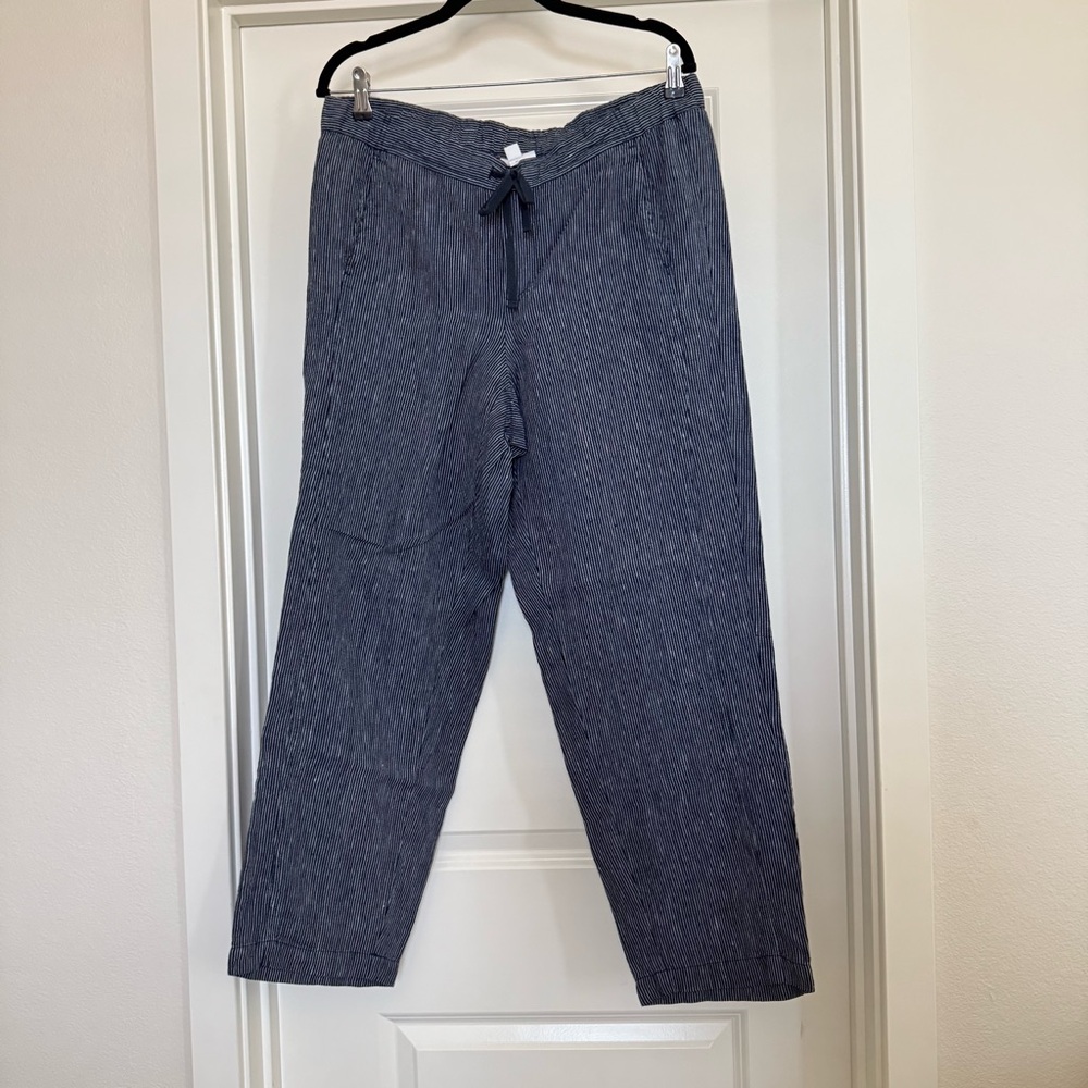 J Jill Love Linen 100% linen pinstripe Railroad Stripes Coastal Grandma Medium
